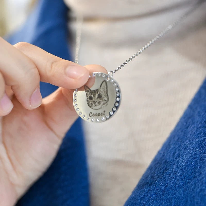 【ペットネックレス】ダイヤモンドが埋め込まれ 愛寵の写真をカスタマイズ可能 精巧で美しいネックレス 個性的なカスタマイ