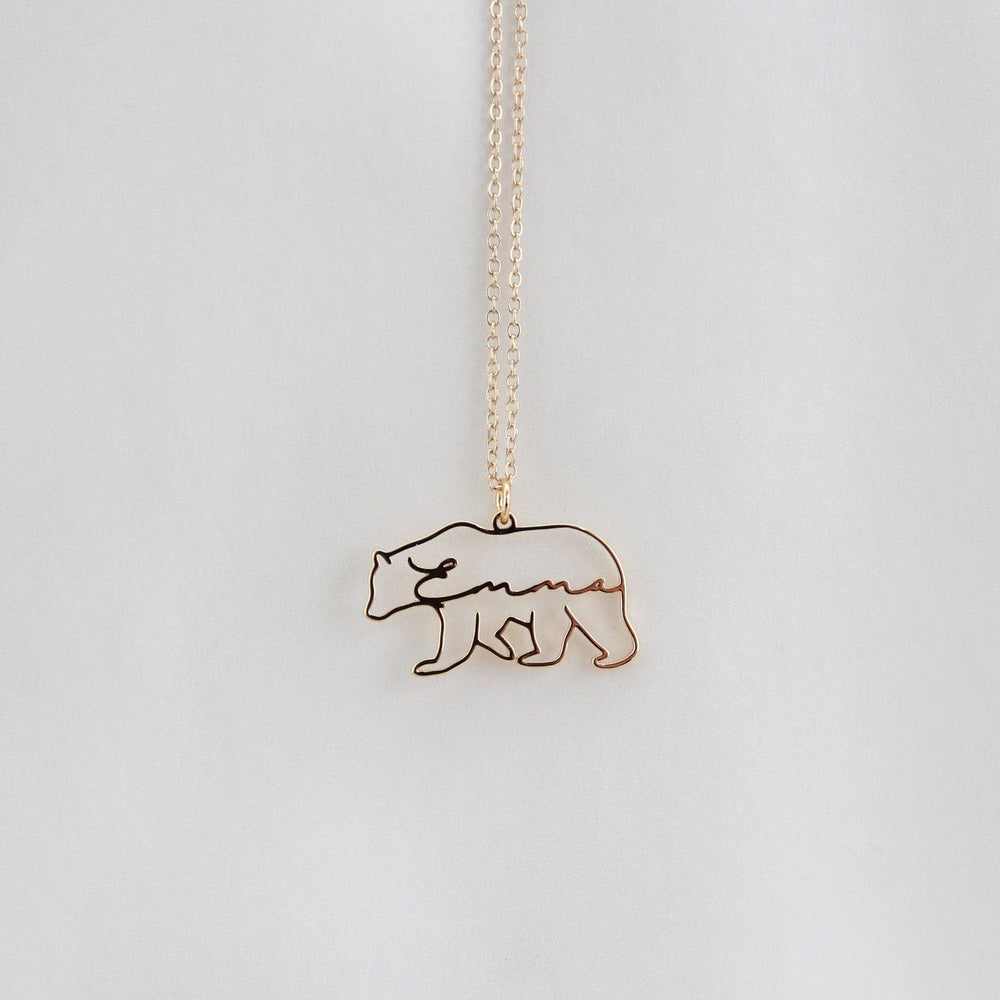 名前やイニシャルでつくるオーダーネックレス♡馬・狼・猫ペットの形でお作りします！名入れ♡世界に一つ！