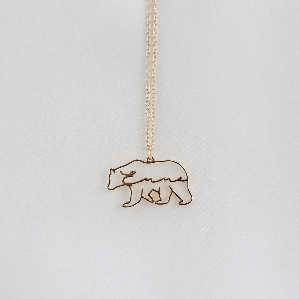 名前やイニシャルでつくるオーダーネックレス♡馬・狼・猫ペットの形でお作りします！名入れ♡世界に一つ！